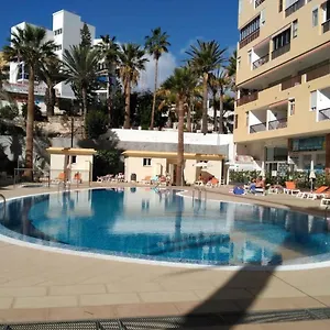 https://los-cristianos-beach-apartment.in-canary-islands.com